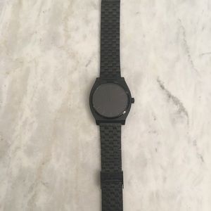 Nixon Accessories - Nixon Timeteller watch. Matte black. Nixon Accessories - Nixon Timeteller watch. Matte black.